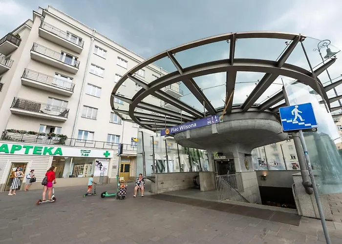 Metro Plac Wilsona Etno By Bookinghost