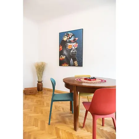 Metro Plac Wilsona Etno By Bookinghost ワルシャワ